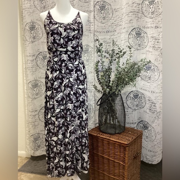 LOFT Dresses Loft Outlet Floral Maxi Dress Poshmark